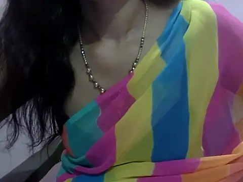 Snapshot of Laila_Cute chatting on 05.01.26 Laila Cute online show from 05.01.26
