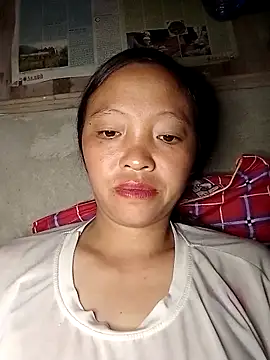 Minkine022 online show from 10.17.25