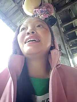 Minkine022 online show from 10.27.25