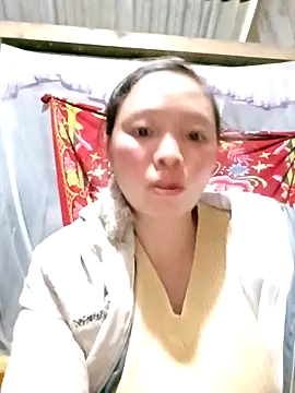 Minkine022 online show from 12.22.25