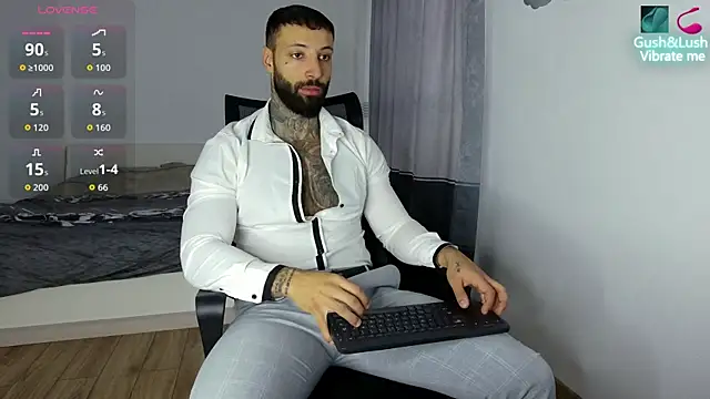 MasculineGuy99 online show from 10.24.25