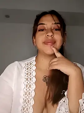 Cataleya Kudo online show from 10.04.25