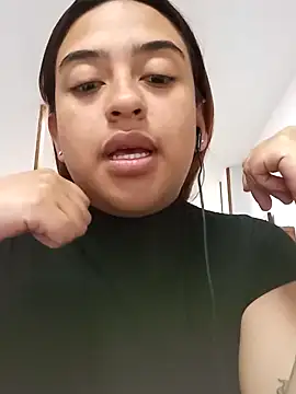 Cataleya Kudo online show from 10.31.25