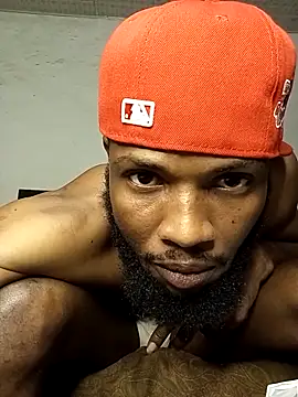 Snapshot of FreakyKaigrey chatting on 11.02.25 FreakyKaigrey online show from 11.02.25