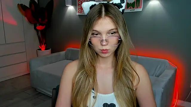 linakorvin online show from 11.23.25