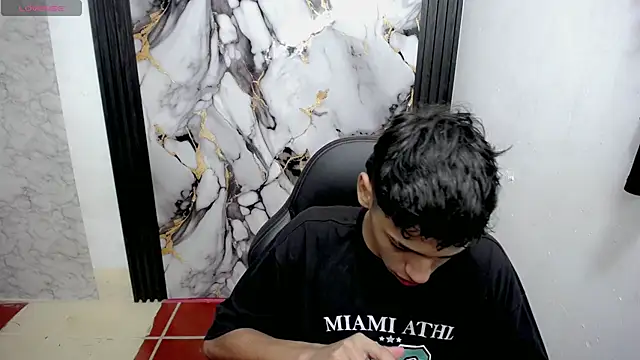 Im david02 online show from 12.05.25