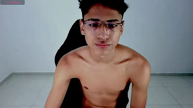 Im david02 online show from 04.08.26