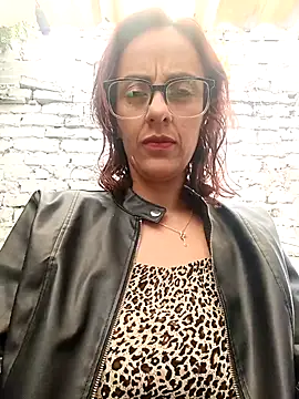 Jade 1-9 online show from 11.21.25