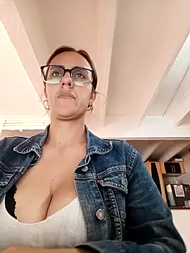 Jade 1-9 online show from 02.04.26