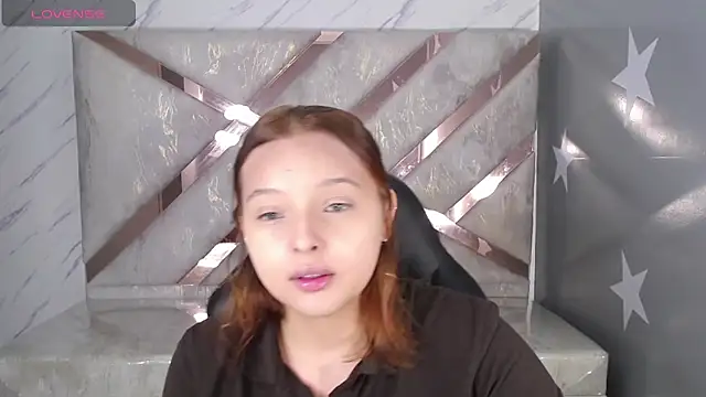 mia foster t online show from 04.15.26