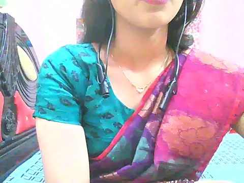 night queeen7 online show from 11.15.25