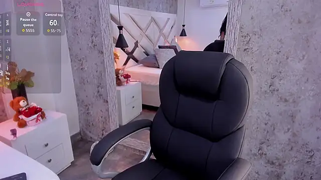 Vanessa Rain  online show from 01.16.26