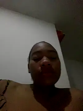 Snapshot of Charlotte_ebony_ chatting on 10.19.25 Charlotte ebony  online show from 10.19.25