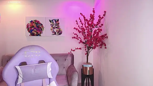 Summer miller online show from 03.04.26