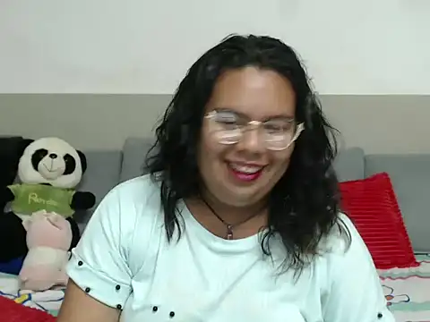 Snapshot of Charlotte_Rot2 chatting on 10.27.25 Charlotte Rot2 online show from 10.27.25