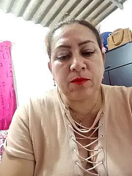 Snapshot of mirkalinsk chatting on 10.14.25 mirkalinsk online show from 10.14.25