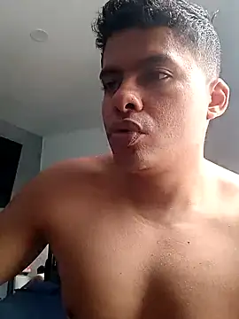 Snapshot of luigidickk chatting on 10.16.25 luigidickk online show from 10.16.25