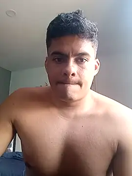 Snapshot of luigidickk chatting on 10.21.25 luigidickk online show from 10.21.25