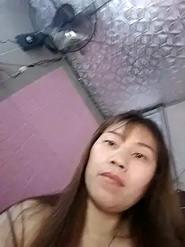 Snapshot of Domita-cool chatting on 10.16.25 Domita-cool online show from 10.16.25