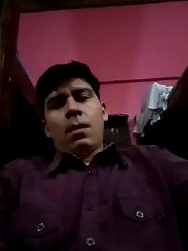 Snapshot of Travieso_loco9 chatting on 10.11.25 Travieso loco9 online show from 10.11.25