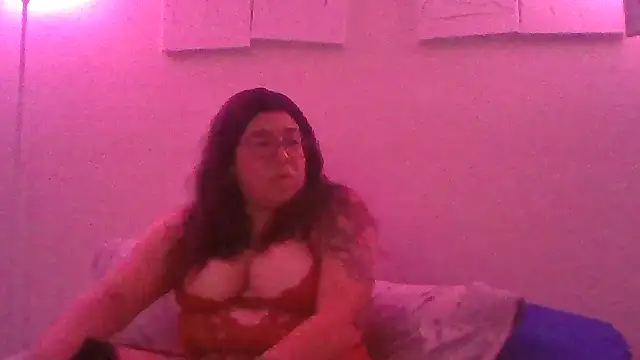 Snapshot of Foxxxy08 chatting on 11.05.25 Foxxxy08 online show from 11.05.25