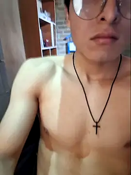 Fenibx 04 online show from 10.02.25