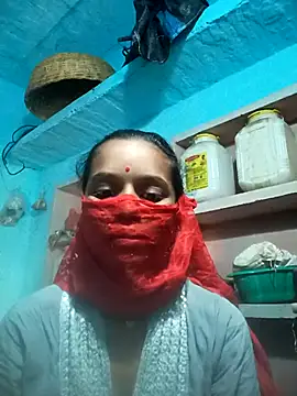 Snapshot of Cuty_kanchna chatting on 10.06.25 Cuty kanchna online show from 10.06.25