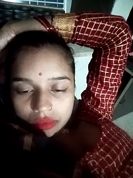 Snapshot of Cuty_kanchna chatting on 10.21.25 Cuty kanchna online show from 10.21.25