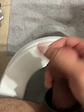 ayrtonmen online show from 11.22.25