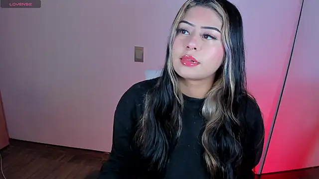 valeska  V online show from 11.14.25