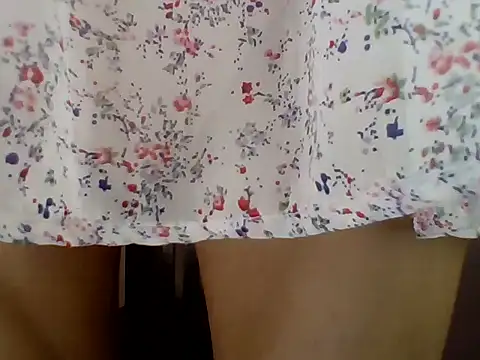 Snapshot of Hotty_kaira chatting on 10.12.25 Hotty kaira online show from 10.12.25