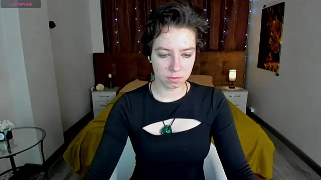 Sara Frayer online show from 01.14.26