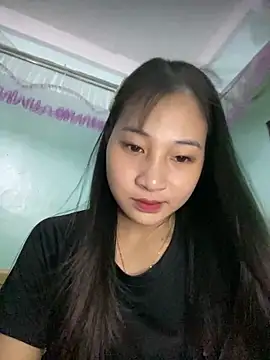 Snapshot of banlinh004 chatting on 10.06.25 banlinh004 online show from 10.06.25