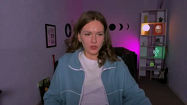 Snapshot of gabriella_daylight chatting on 10.15.25 gabriella daylight online show from 10.15.25