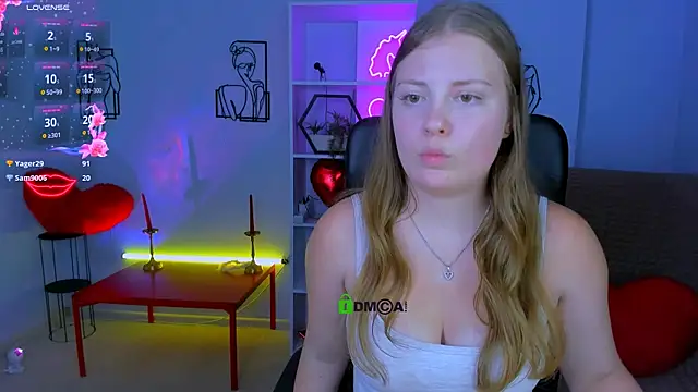 Snapshot of gabriella_daylight chatting on 10.16.25 gabriella daylight online show from 10.16.25