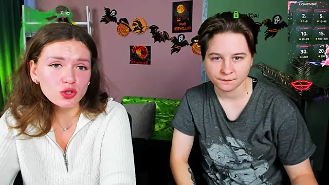 Snapshot of gabriella_daylight chatting on 10.23.25 gabriella daylight online show from 10.23.25