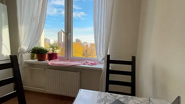 Snapshot of FoxyDuchess chatting on 10.19.25 FoxyDuchess online show from 10.19.25