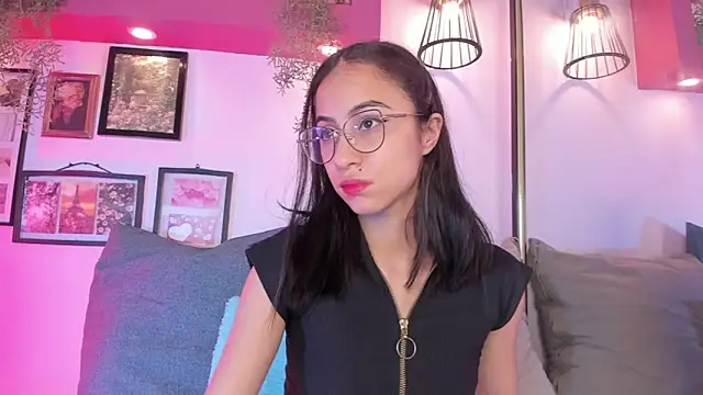 Alana Martinez  online show from 10.29.25