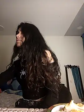 Snapshot of caramel_doll__ chatting on 10.10.25 caramel doll   online show from 10.10.25