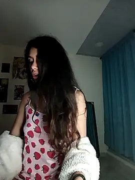 Snapshot of caramel_doll__ chatting on 10.11.25 caramel doll   online show from 10.11.25