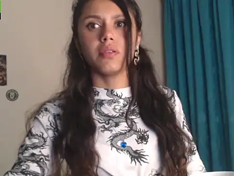 Snapshot of caramel_doll__ chatting on 10.20.25 caramel doll   online show from 10.20.25