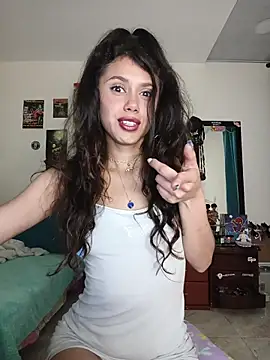 Snapshot of caramel_doll__ chatting on 10.29.25 caramel doll   online show from 10.29.25