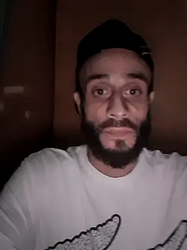 Snapshot of cesar8906 chatting on 10.07.25 cesar8906 online show from 10.07.25