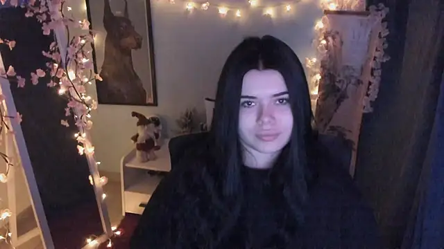 Mona Esty online show from 02.02.26