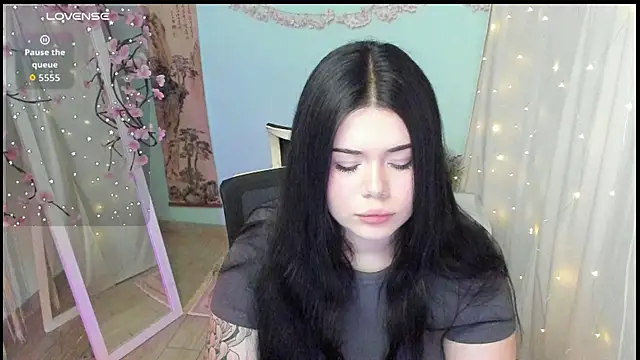 Mona Esty online show from 03.16.26