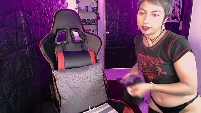 lunarichy22 online show from 02.16.26