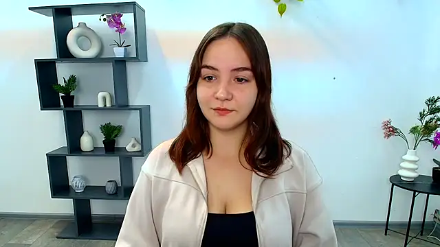 Snapshot of OliviaMontgommery chatting on 10.18.25 OliviaMontgommery online show from 10.18.25
