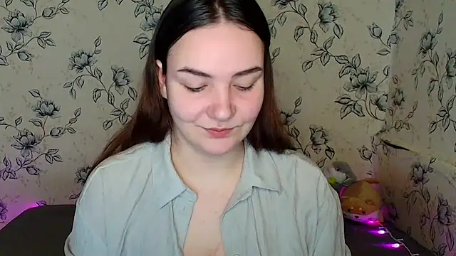 OliviaMontgommery online show from 03.29.26