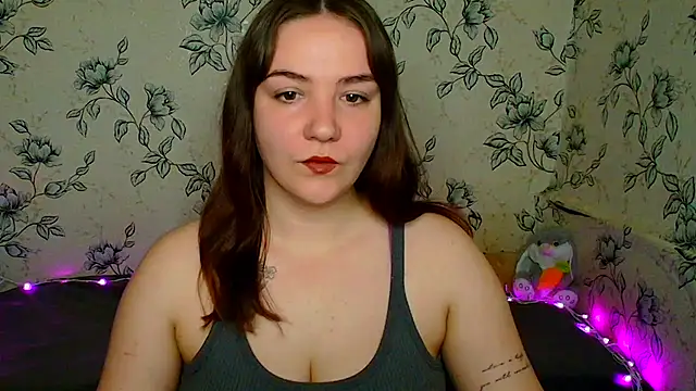Snapshot of OliviaMontgommery chatting on 05.08.26 OliviaMontgommery online show from 05.08.26