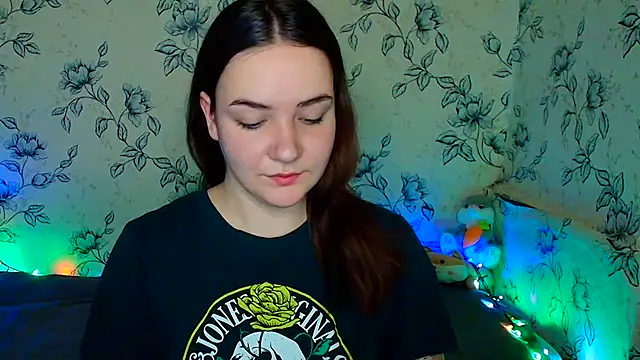 Snapshot of OliviaMontgommery chatting on 05.20.26 OliviaMontgommery online show from 05.20.26
